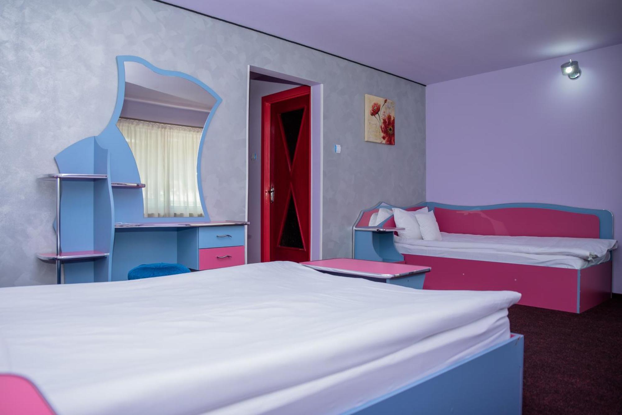 Hotel Yax Cîmpeni Camera foto
